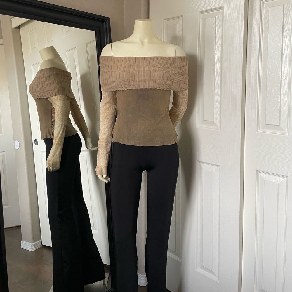 Vintag Euro Off The Shoulder Knit Blouse